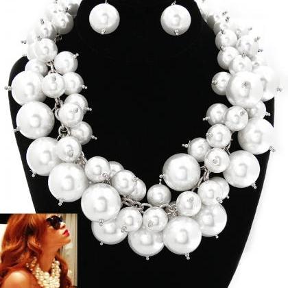 Big Bubble White Pearl Necklace, Celebrity..